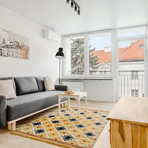 Cozy In Old Town Apartament